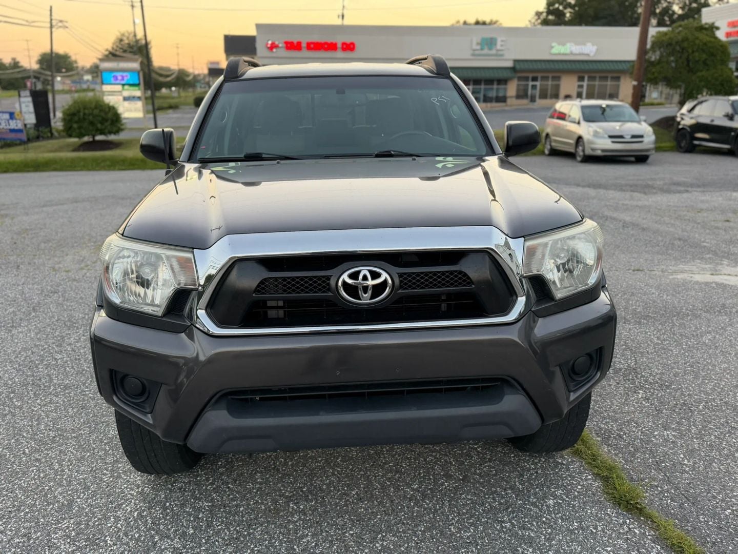 2013 Toyota Tacoma Double Cab Stock #017284 — photo 2 of 18