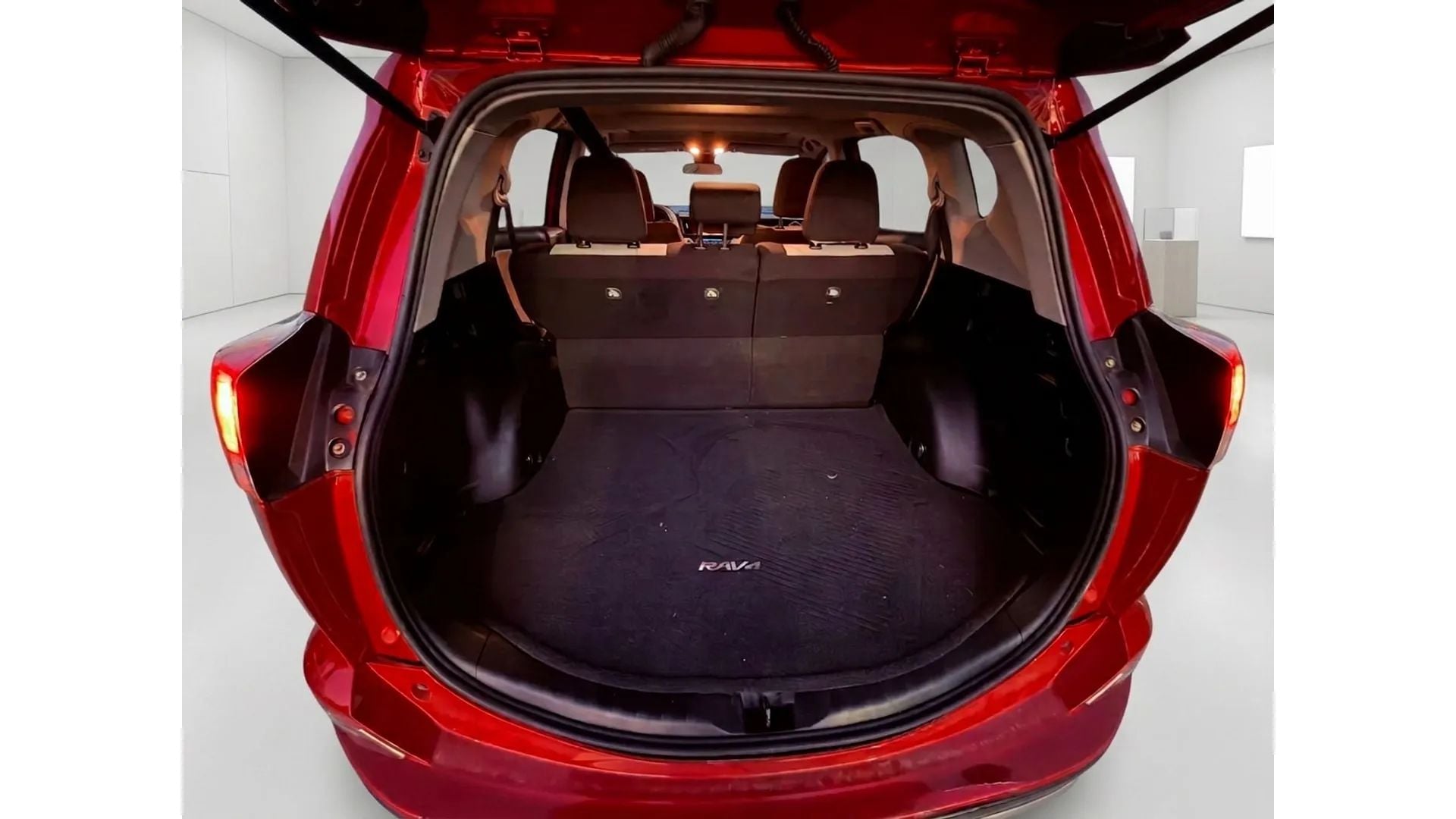 2017 Toyota RAV4 Stock #677020 — photo 8 of 11