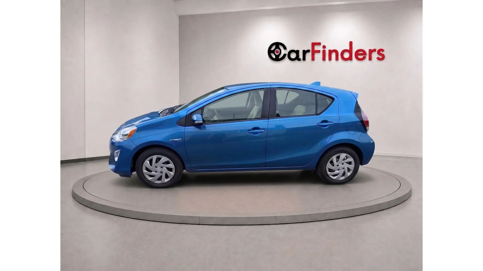2015 Toyota Prius c Stock #102774 — photo 2 of 9