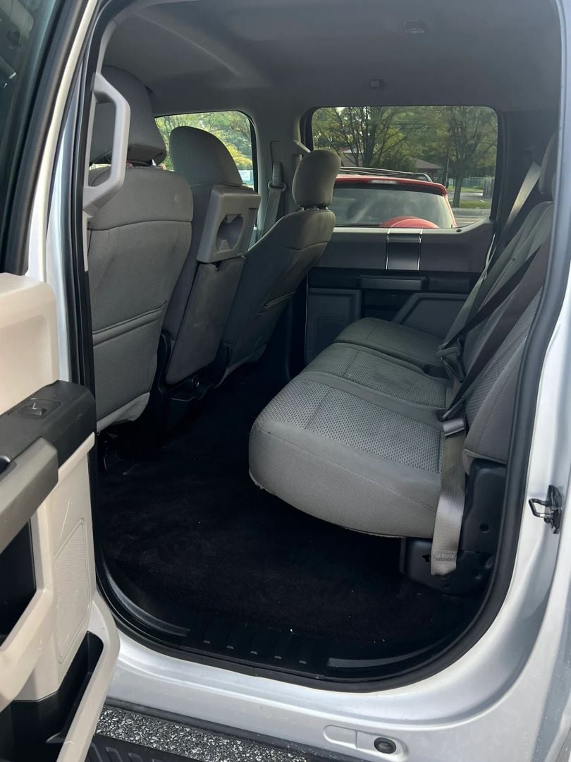 2017 Ford F150 SuperCrew Cab Stock #C76833 — photo 20 of 36