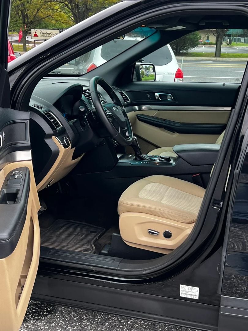 2016 Ford Explorer Stock #73905 — photo 12 of 25