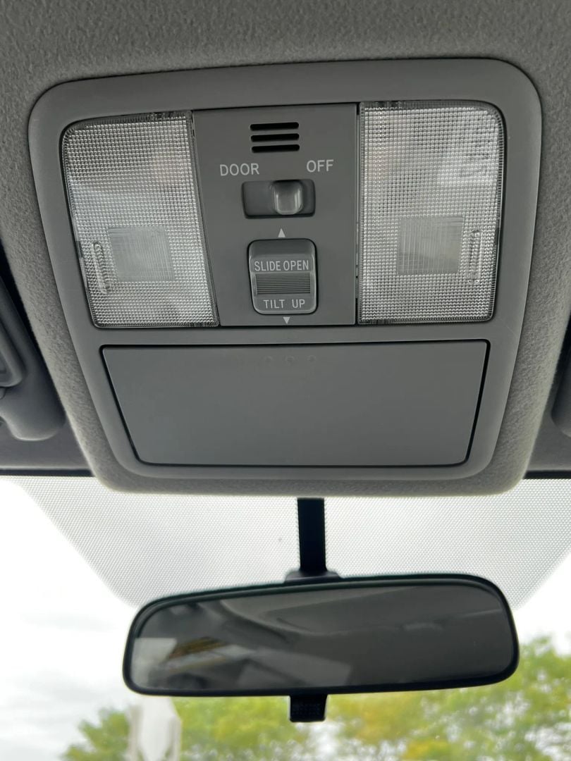 2007 Toyota RAV4 Stock #029480 — photo 21 of 25