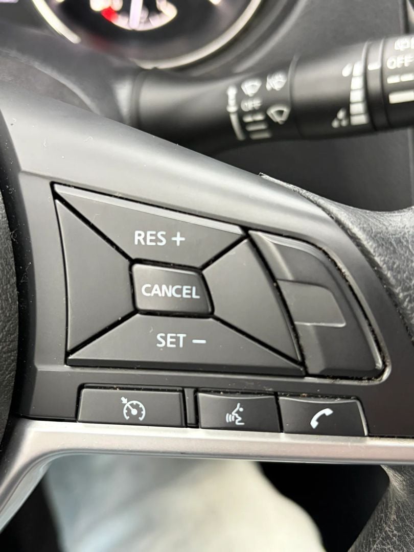 2018 Nissan Rogue Stock #546762 — photo 23 of 32