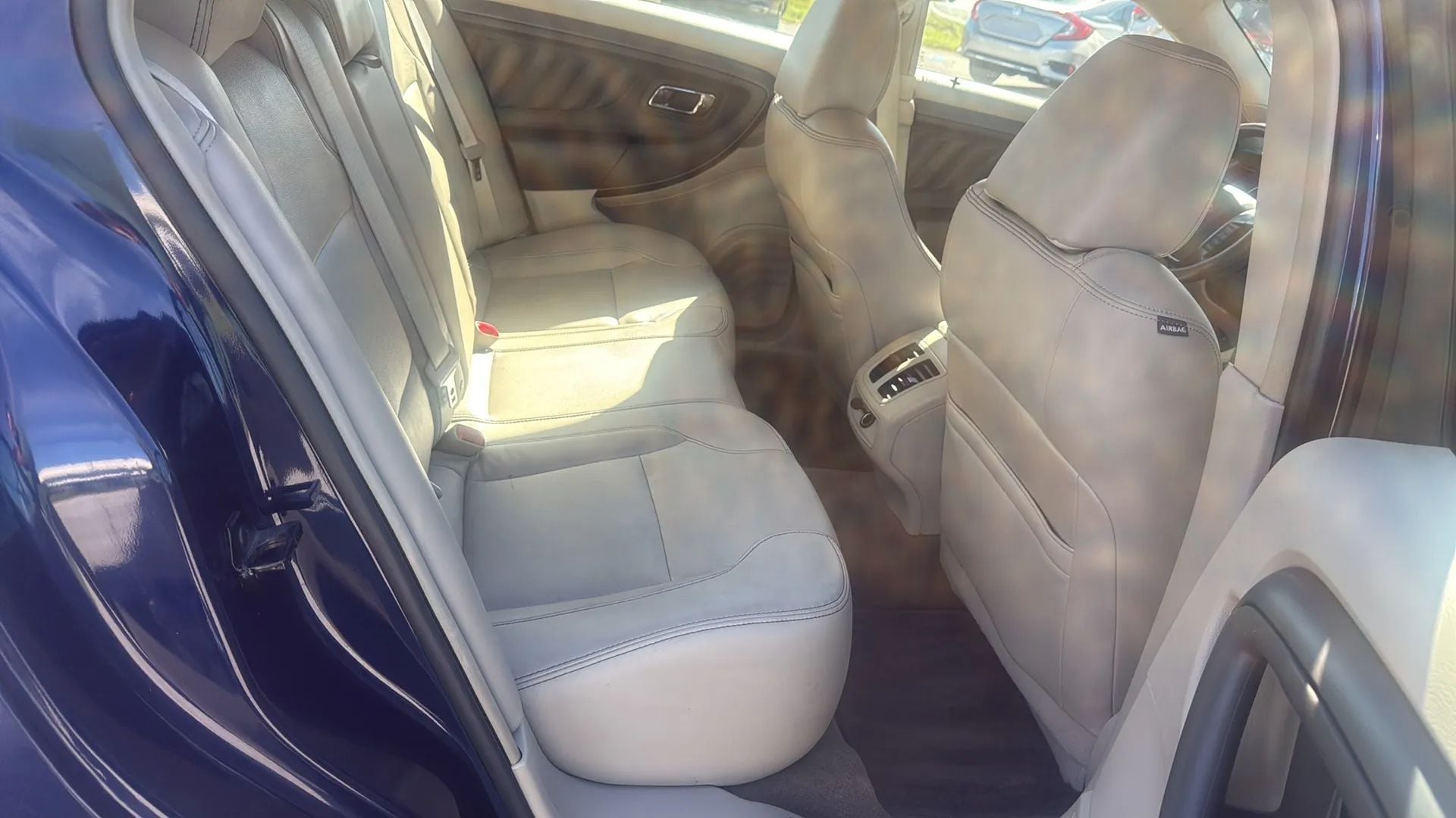 2011 Ford Taurus Stock #162839 — photo 7 of 13