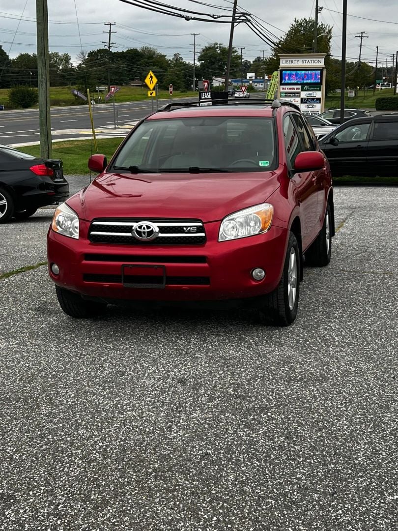 2007 Toyota RAV4 Stock #029480 — photo 1 of 25